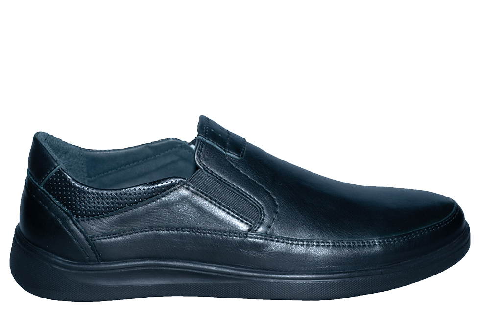 вид обуви слева