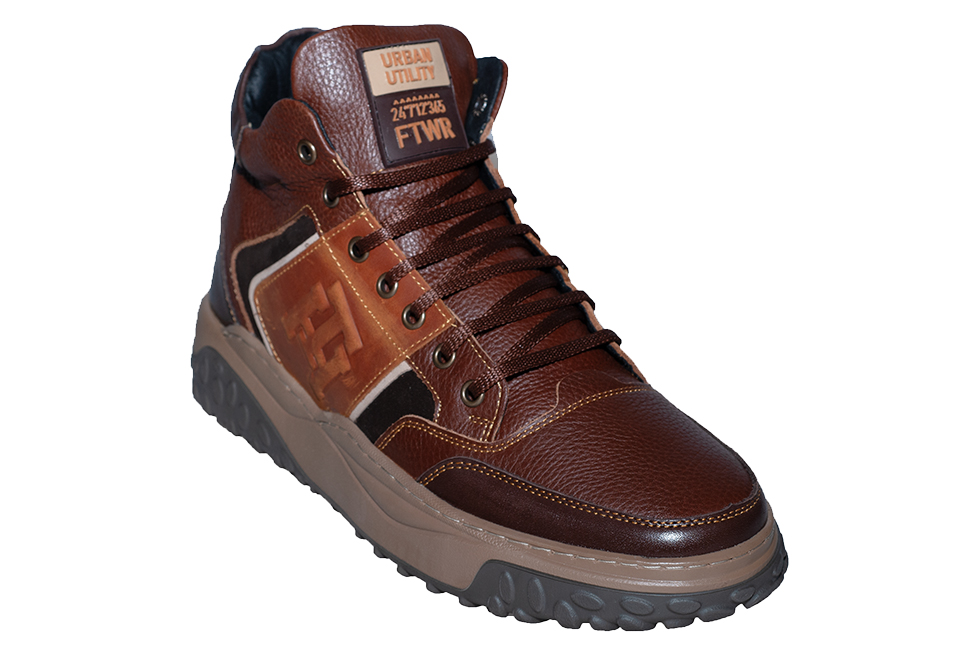 вид обуви слева