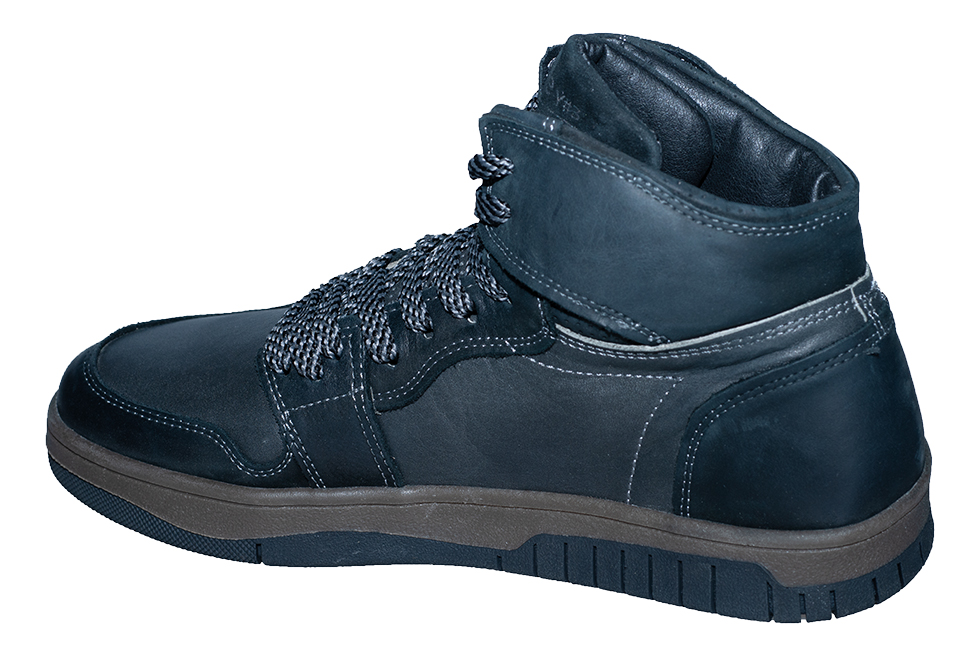 вид обуви слева