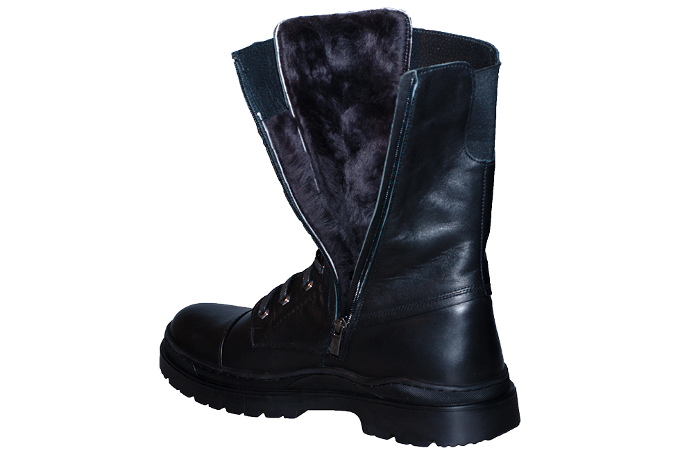 вид обуви слева