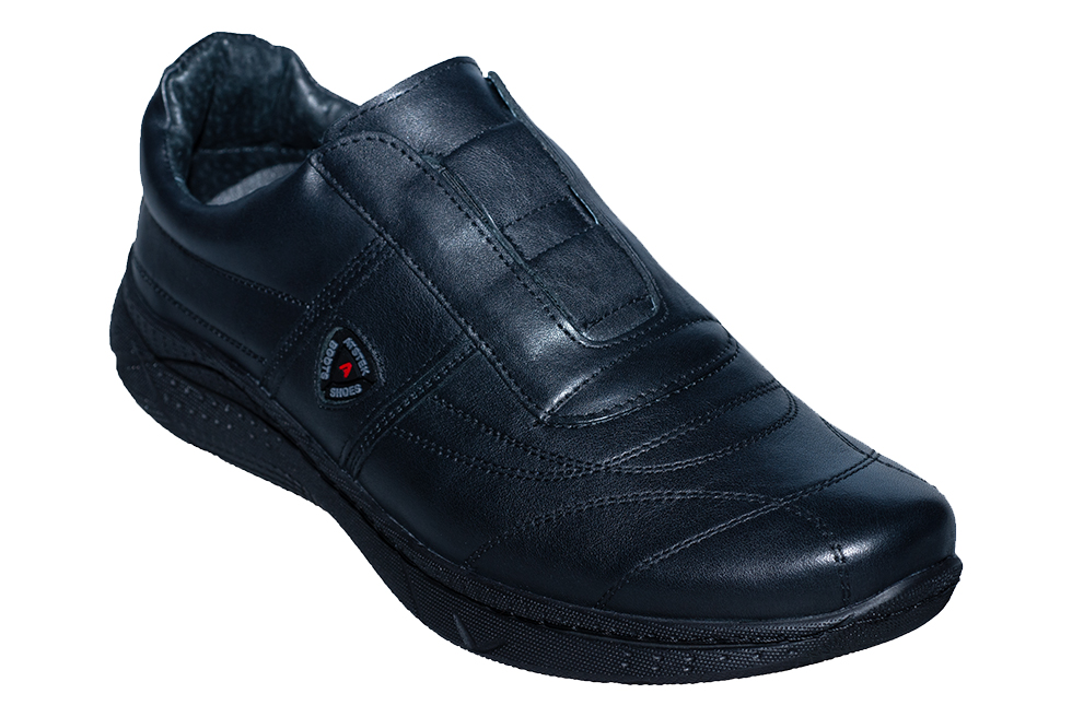 вид обуви слева