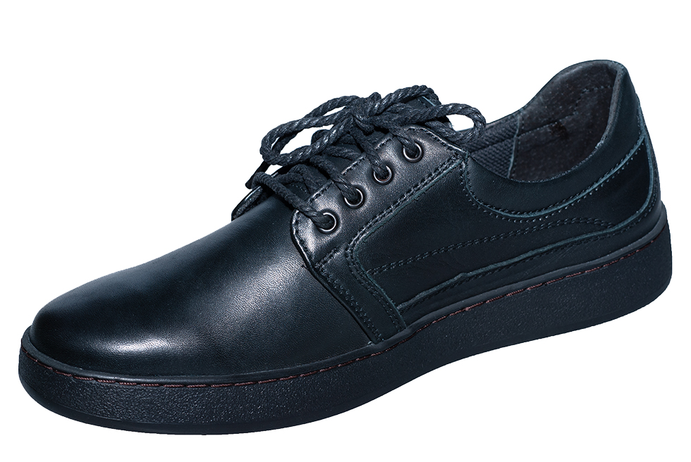 вид обуви слева