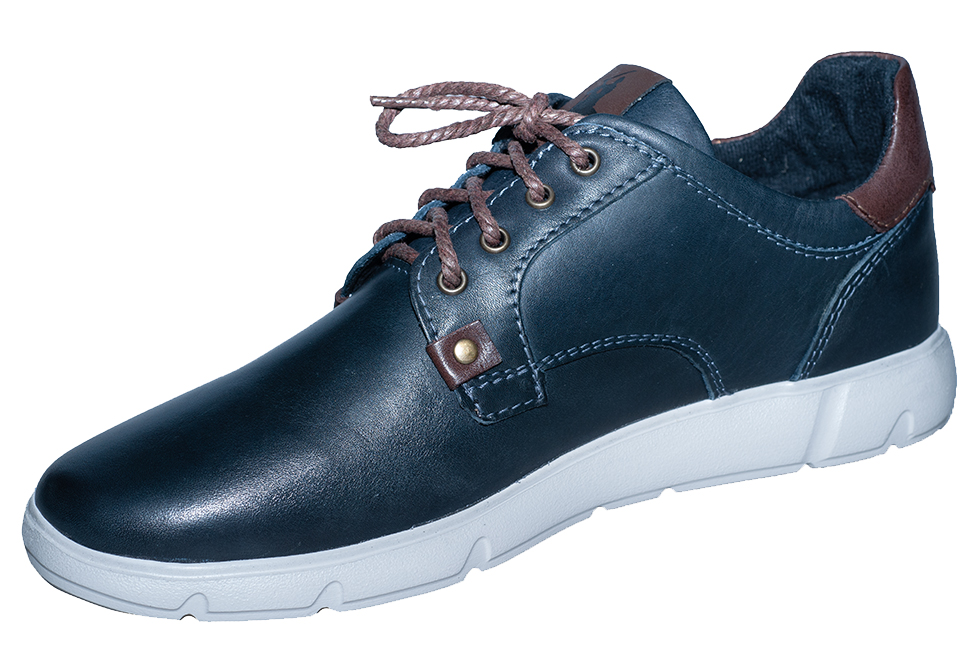 вид обуви слева