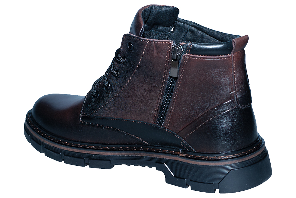 вид обуви слева